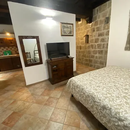 La Tana Del Riccio Viterbo